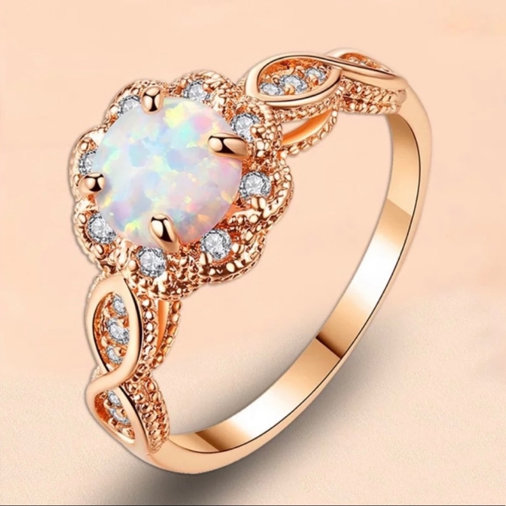 Zircon Embellished Engagement Ring.